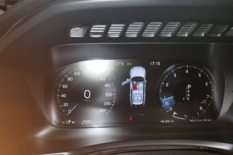 Used Volvo XC90 2015 T6 Zhiyi Edition 7-Seater Instrument Cluster