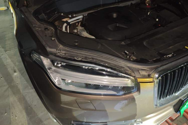 Used Volvo XC90 2015 T6 Zhiya Edition 7-seater Right Front Headlight