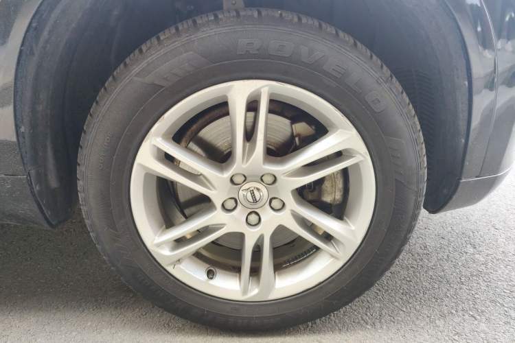 Used Volvo XC90 2015 T6 Zhiyi Edition 5-seater Right Front Wheel Hub