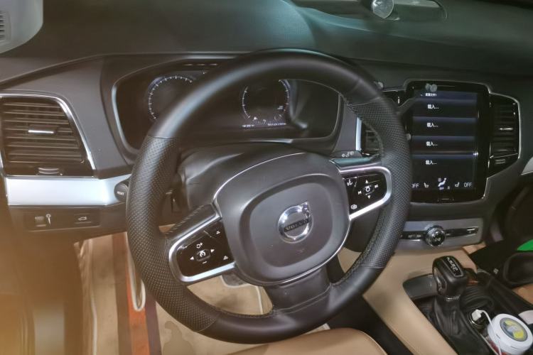 Used Volvo XC90 2015 T6 Zhiyi Edition 7-Seater Steering Wheel
