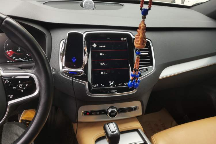 Used Volvo XC90 2015 T6 Zhiyi Edition 7-Seater Audio And AC Panel