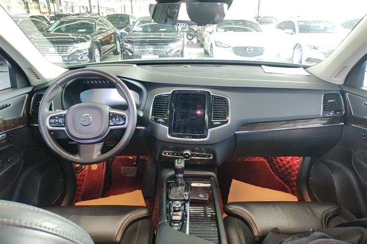 Used Volvo XC90 2015 T6 Luxury Edition 5-seater Center Console
