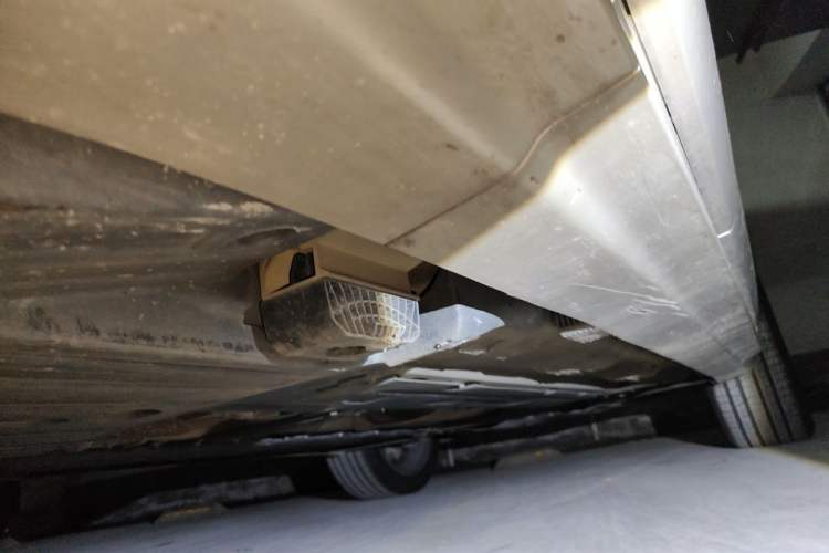 Used Volvo XC90  Chassis Rear Right