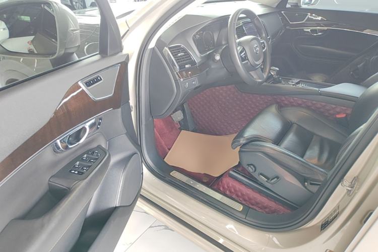 Used Volvo XC90 2015 T6 Luxury Edition 5-seater Driver Seat