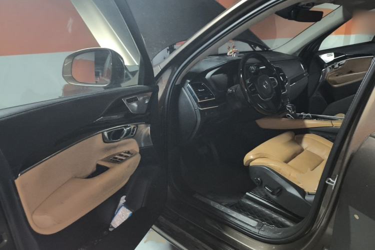 Used Volvo XC90 2015 T6 Prestige 7-Seater Driver Seat