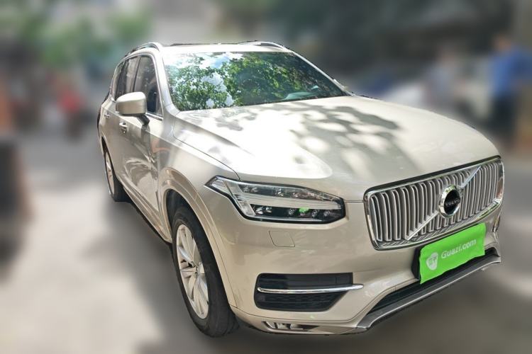 Used Volvo XC90 2015 T6 Zhiyi Edition 7-Seater Front Right 45 Deg