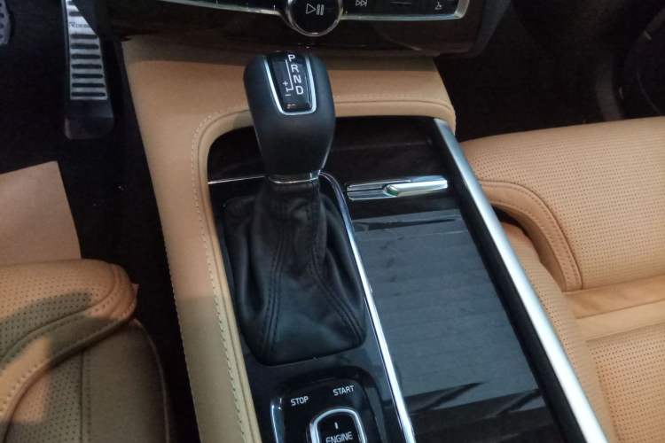 Used Volvo XC90 2015 T6 Zhiya Edition 7-seater Gear Lever
