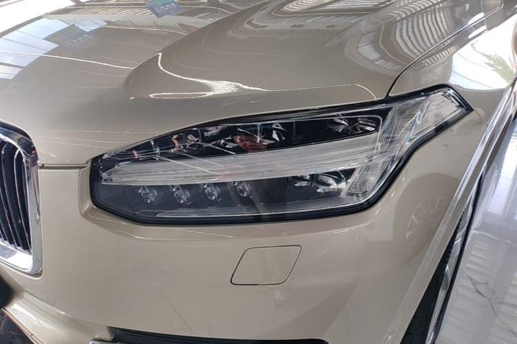 Used Volvo XC90 2015 T6 Luxury Edition 5-seater Left Front Headlight