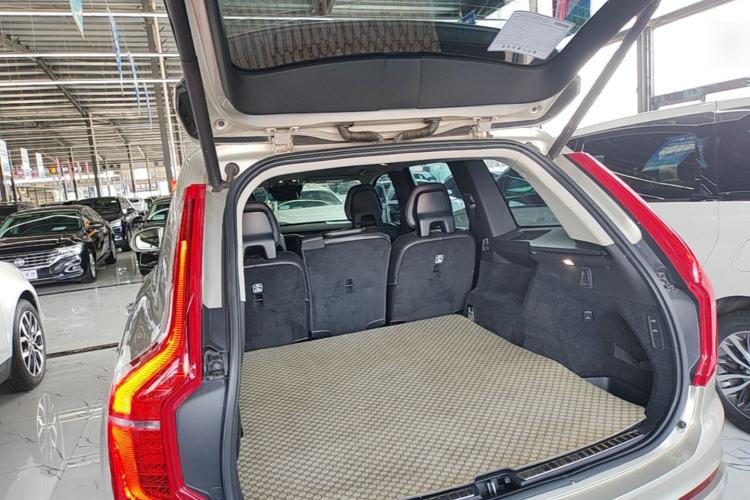 Used Volvo XC90 2015 T6 Luxury Edition 5-seater Trunk