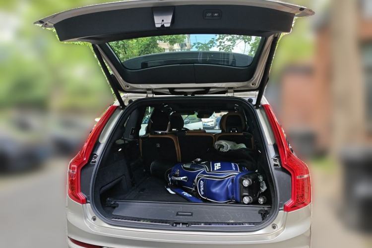 Used Volvo XC90 2015 T6 Zhiyi Edition 7-Seater Trunk
