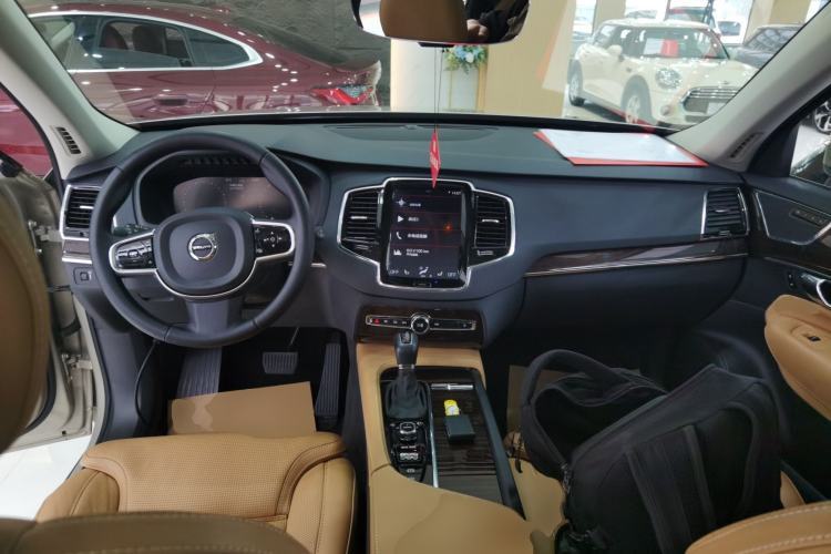 Used Volvo XC90 2015 T6 Zhiya Edition 7-seater Center Console
