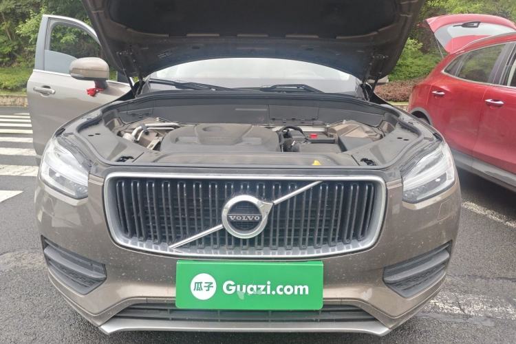 Used Volvo XC90 2015 T6 Zhiyi Edition 7-Seater Engine Bay