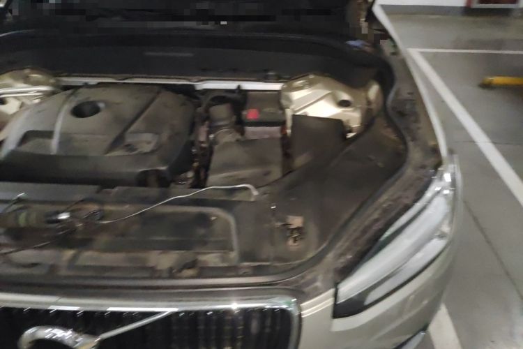 Used Volvo XC90 2015 T6 Luxury Edition 5-seater Engine Bay Left