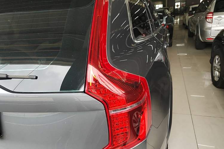 Used Volvo XC90 2015 T6 Zhiya Edition 7-seater Exterior 3