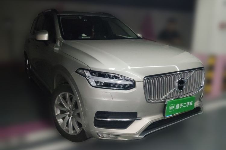Used Volvo XC90 2015 T6 Zhiyi Edition 7-Seater Front Right 45 Deg
