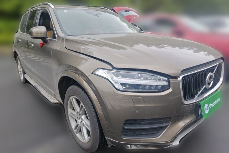 Used Volvo XC90 2015 T6 Zhiyi Edition 7-Seater Front Right 45 Deg