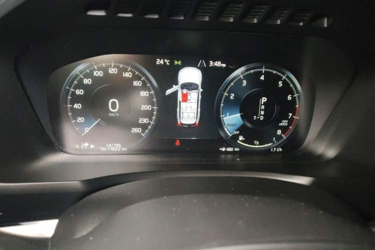 Used Volvo XC90 2015 T6 Zhiyi Edition 7-Seater Instrument Cluster