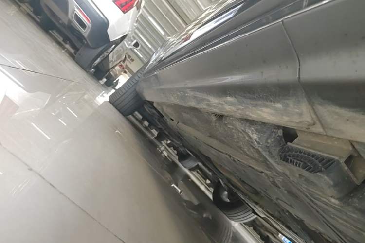 Used Volvo XC90 2015 T6 Zhiya Edition 7-seater Left Side Sill