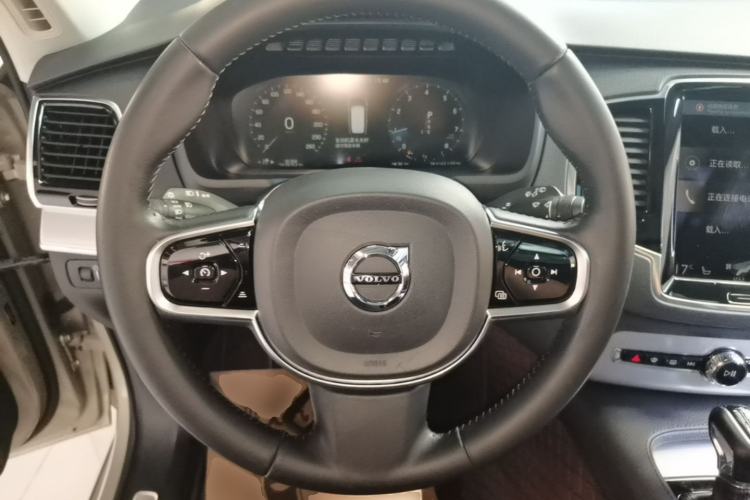Used Volvo XC90 2015 T6 Zhiyi Edition 7-Seater Steering Wheel