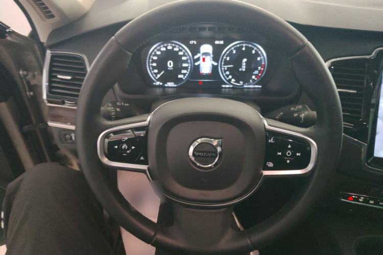 Used Volvo XC90 2015 T6 Luxury Edition 5-seater Steering Wheel