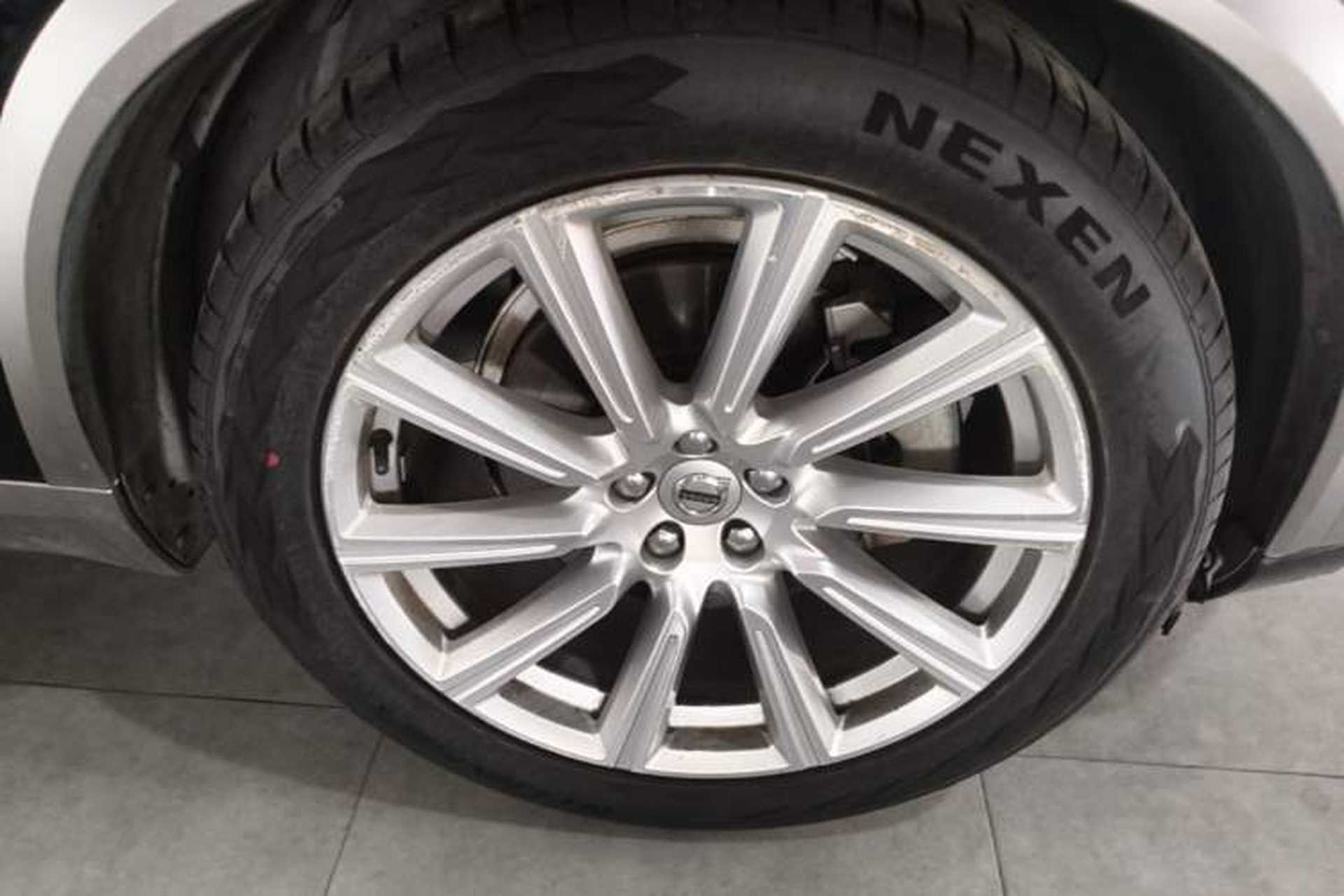 Used Volvo XC90 2015 T6 Zhiya Edition 7-seater Right Front Wheel Hub