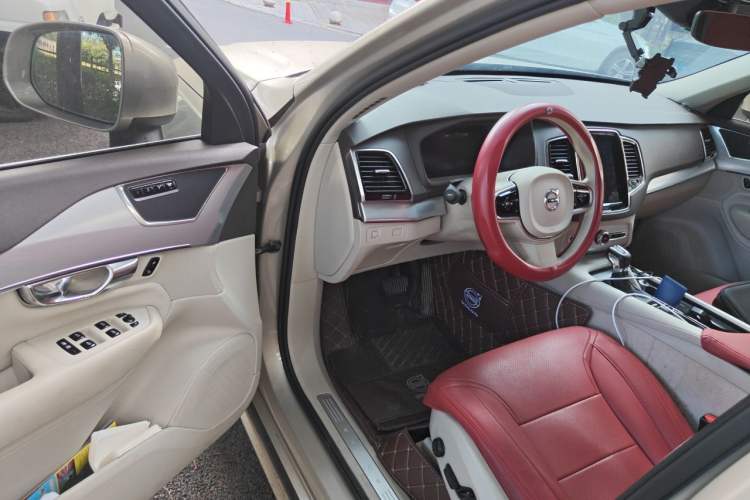 Used Volvo XC90 2015 T6 Luxury Edition 5-seater Driver Seat