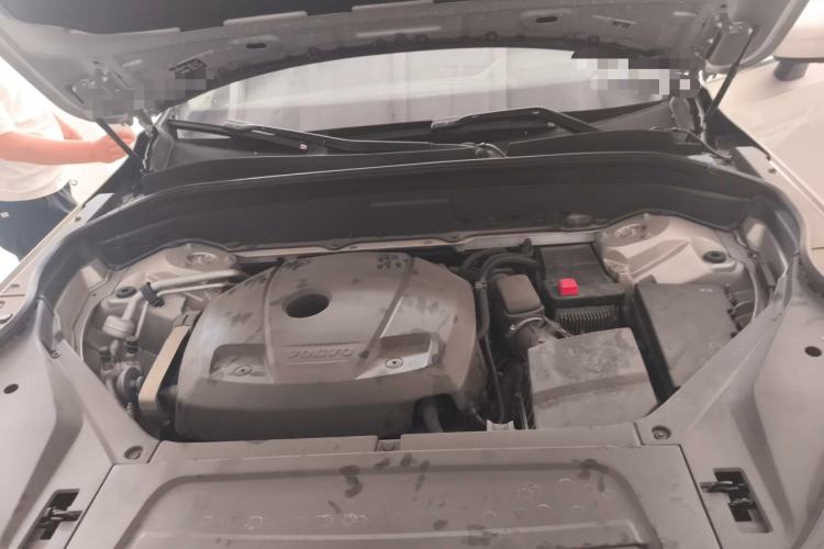 Used Volvo XC90 2015 T6 Luxury Edition 5-seater Engine Bay