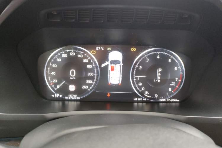 Used Volvo XC90 2015 T6 Zhiyi Edition 7-Seater Instrument Cluster