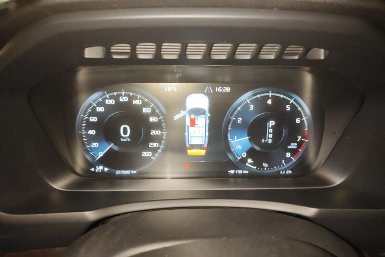 Used Volvo XC90 2015 T6 Luxury Edition 5-seater Instrument Cluster