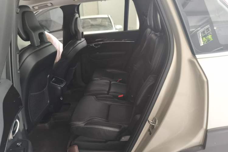 Used Volvo XC90 2015 T6 Luxury Edition 5-seater Left Rear Seat