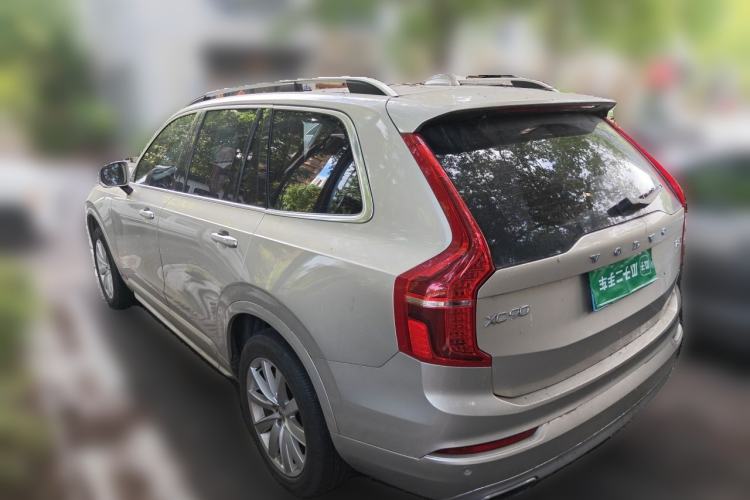 Used Volvo XC90 2015 T6 Luxury Edition 5-seater Rear Left 45 Deg