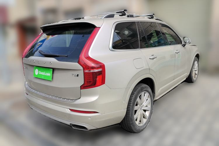 Used Volvo XC90 2015 T6 Luxury Edition 5-seater Rear Right 45 Deg