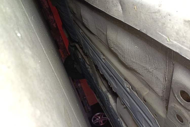 Used Volvo XC90  Chassis Front Right