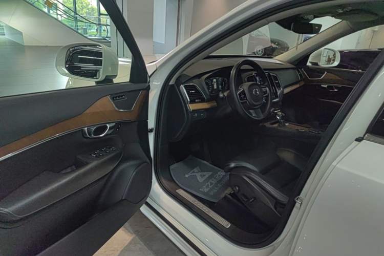 Used Volvo XC90 2015 T6 Zhiya Edition 7-seater Driver Seat