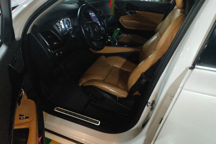 Used Volvo XC90 2015 T6 Zhiya Edition 7-seater Driver Seat