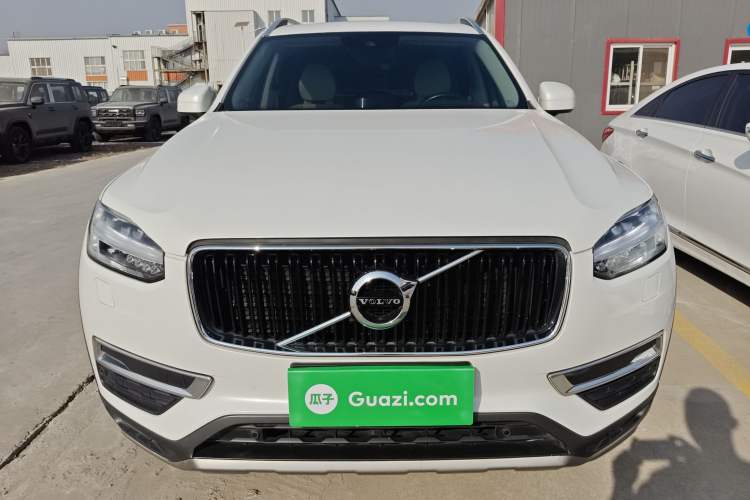 Used Volvo XC90 2015 T6 Zhiya Edition 7-seater Front