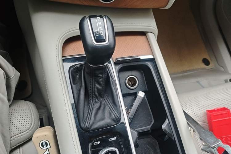 Used Volvo XC90 2015 T6 Zhiya Edition 7-seater Gear Lever