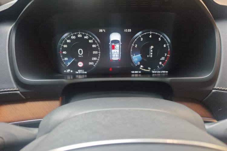Used Volvo XC90 2015 T6 Prestige 7-Seater Instrument Cluster