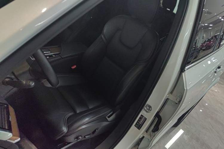 Used Volvo XC90 2015 T6 Zhiya Edition 7-seater Left Front Seat