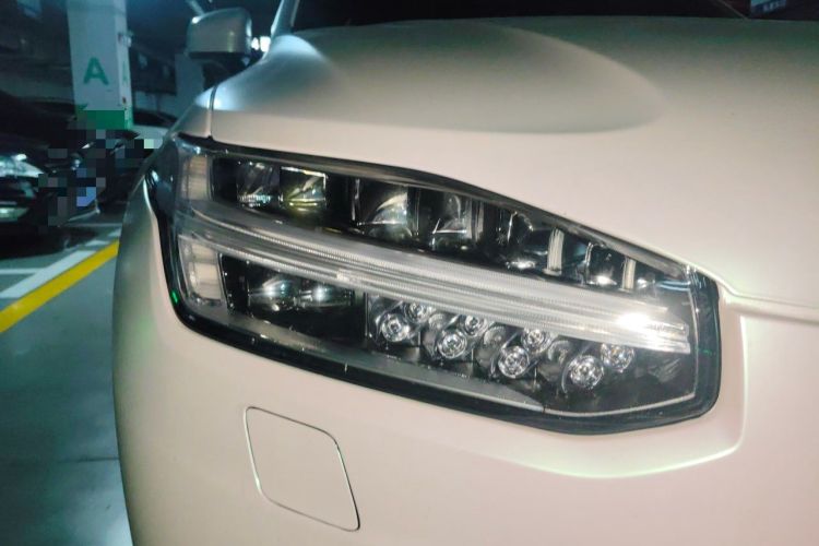 Used Volvo XC90 2015 T6 Zhiyi Edition 7-Seater Right Front Headlight