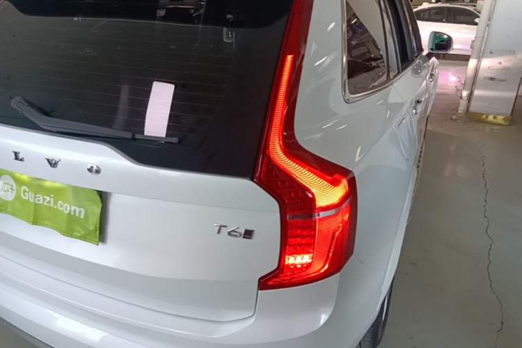 Used Volvo XC90 2015 T6 Zhiya Edition 7-seater Right Rear Taillight