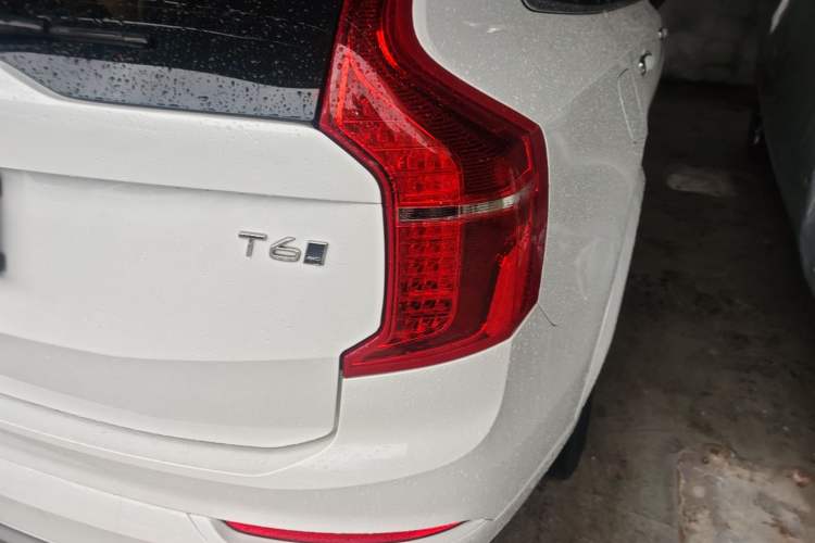 Used Volvo XC90 2015 T6 Zhiya Edition 7-seater Right Rear Taillight