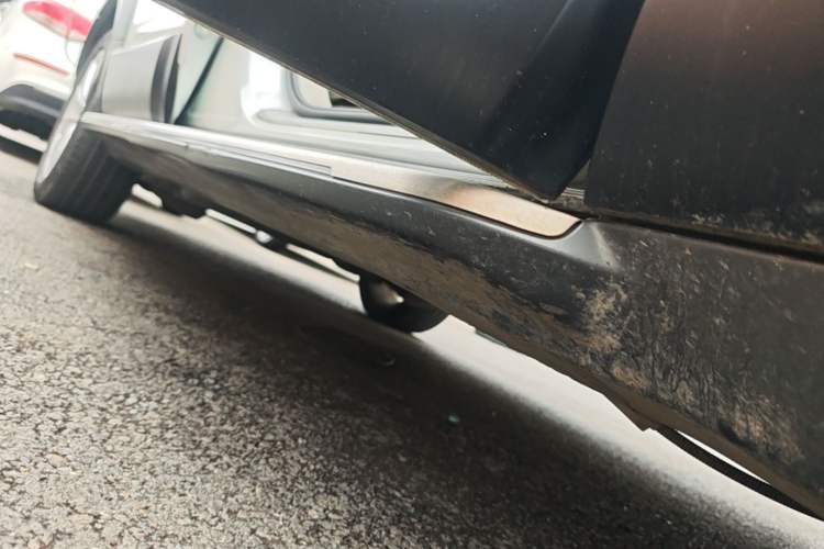 Used Volvo XC90 2015 T6 Zhiya Edition 7-seater Right Side Sill