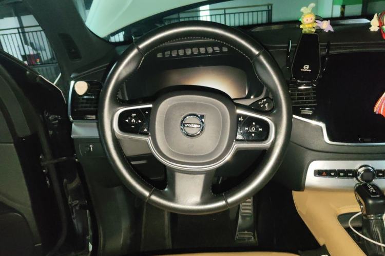 Used Volvo XC90 2015 T6 Zhiyi Edition 7-Seater Steering Wheel
