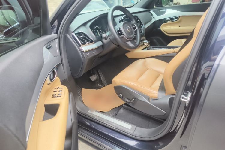 Used Volvo XC90 2016 T5 Zhiyi Edition 7-Seater Driver Seat
