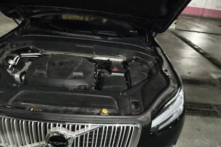 Used Volvo XC90 2016 T5 Zhiyi Edition 7-Seater Engine Bay Left