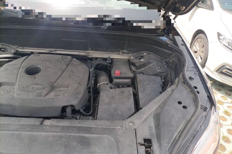 Used Volvo XC90 2016 T5 Zhiyi Edition 7-Seater Engine Bay Left
