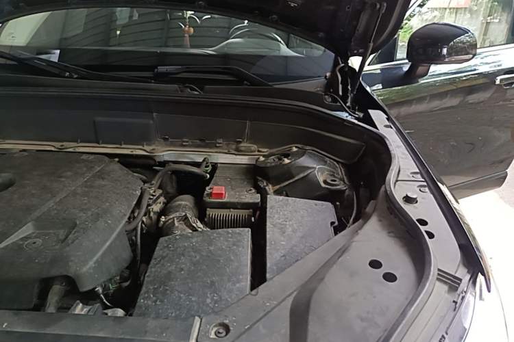 Used Volvo XC90 2016 T5 Zhiyi Edition 7-Seater Engine Bay Left