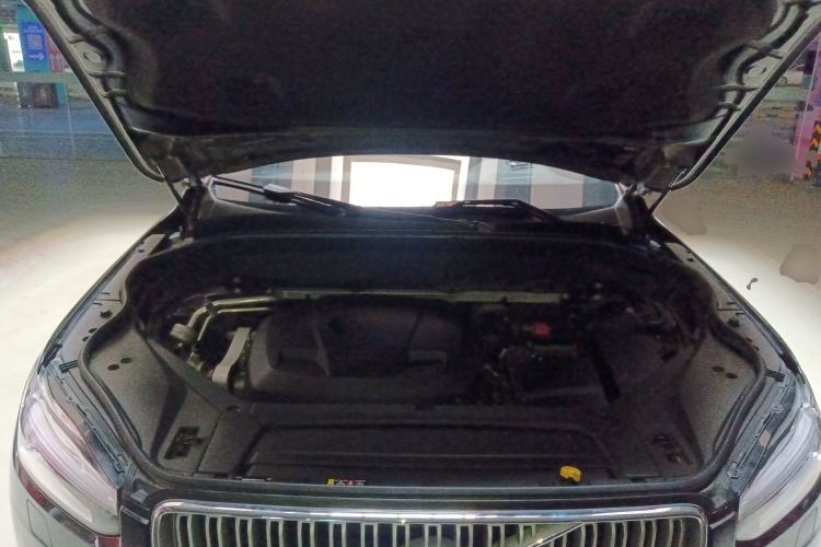 Used Volvo XC90 2016 T5 Zhiyi Edition 7-Seater Engine Bay