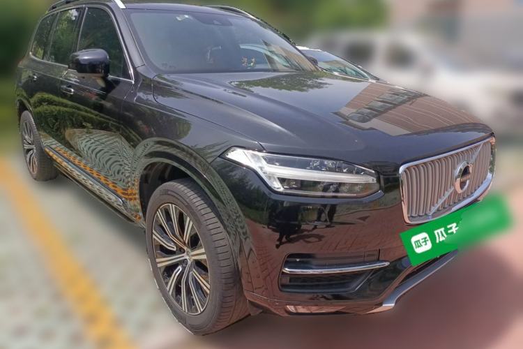 Used Volvo XC90 2016 T5 Zhiyi Edition 7-Seater Front Right 45 Deg